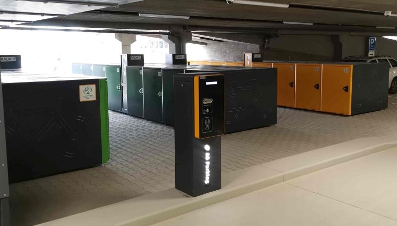 Bike Box - Benesov, parking lot