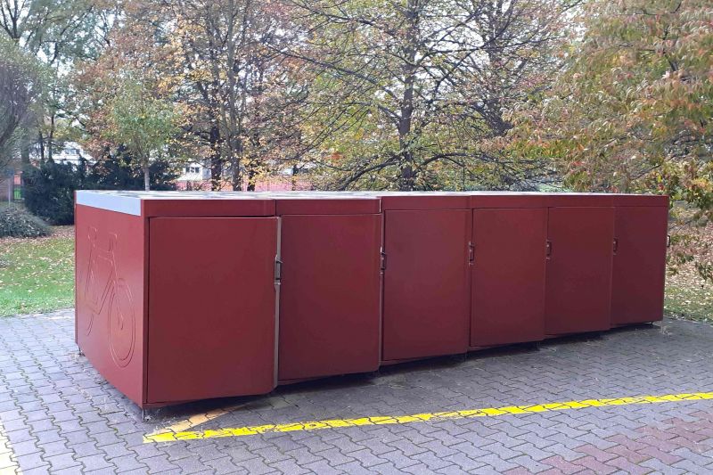 Bike Box - Bohumín, at the polyclinic