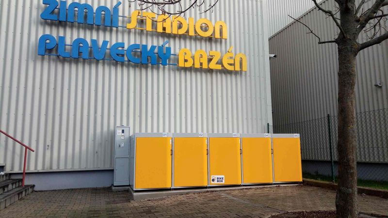 Bike Box - Ceska Lipa, swimming pool