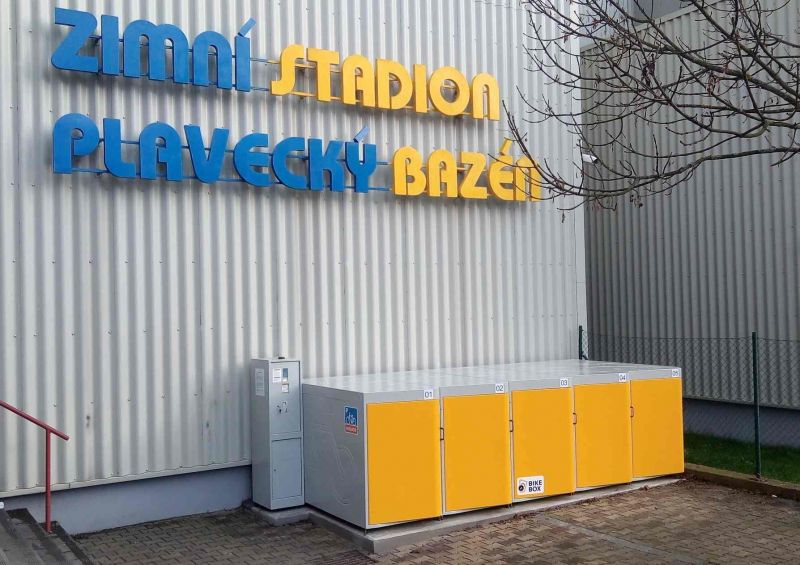 Bike Box - Ceska Lipa, swimming pool
