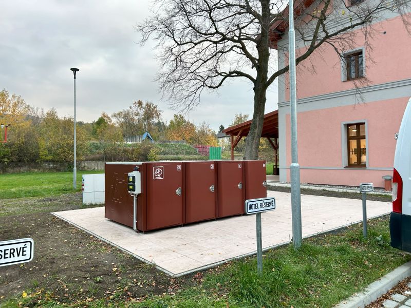 Bike Box - Horni Jiretin, Hotel Nadrazi
