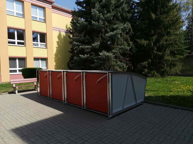 Bike Box - Most, 10th elementary school of Z.Stepanek 