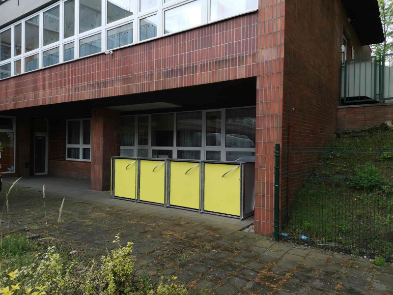 Bike Box - Most, 3rd elementary school, by the stadium