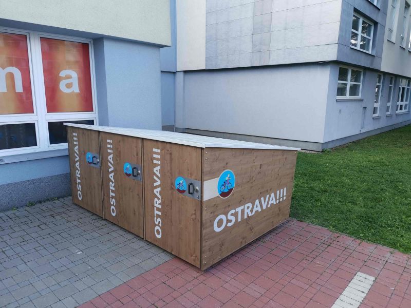 Bike Box - Ostrava, elementary schools