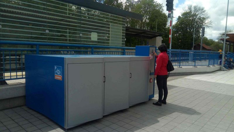 Bike Box - Trebic, train station